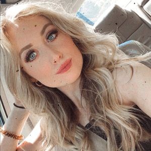 Meet your Posher, Lindsey